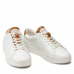 Sneakers Trainers GUESS - Patricia FL5PAT LEA12 WHITE White -GUESS Sales Store 0000209706307 08 rz