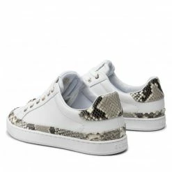 Sneakers Trainers GUESS - FL5RNN LEA12 WHITE White -GUESS Sales Store 0000209706550 02 pl