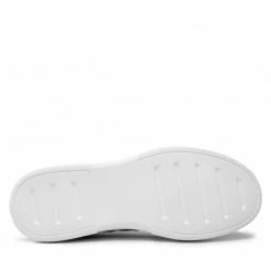 Laced Shoes Trainers GUESS - Elia FJ6ELI ELE12 MILIT Green 9 Laced Shoes Trainers GUESS - Elia FJ6ELI ELE12 MILIT Green -GUESS Sales Store 04 0000209878875 swa